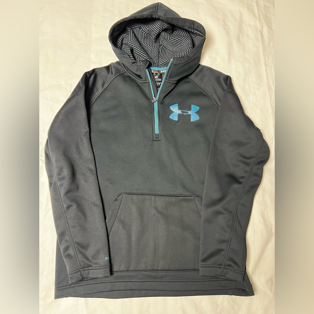 Under Armour Cold Gear Black Pullover with Blue Accent